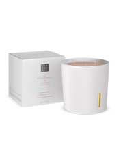 The Ritual of Sakura Scented Candle 840g
