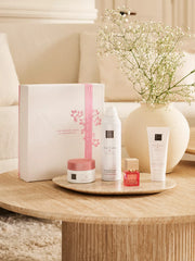 The Ritual of Sakura - Medium Gift Set 2025 Lifestyle with Closed Pack