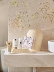 Hair Care Set - Restoring Lifestyle with Closed Pack