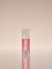 Moisturising Lip Oil Sakura Blossom Studio with Product