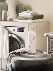 Scent Booster & Softener in 1 Sakura 750ml