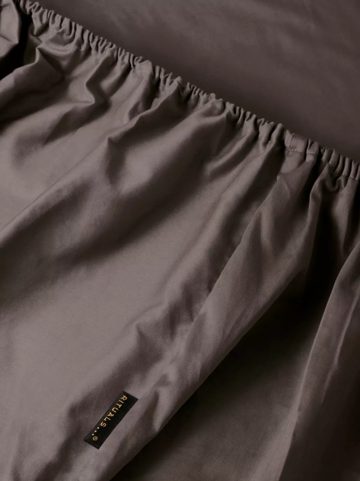 Singapore Satin Cotton Fitted Sheets 180x200cm Grey
