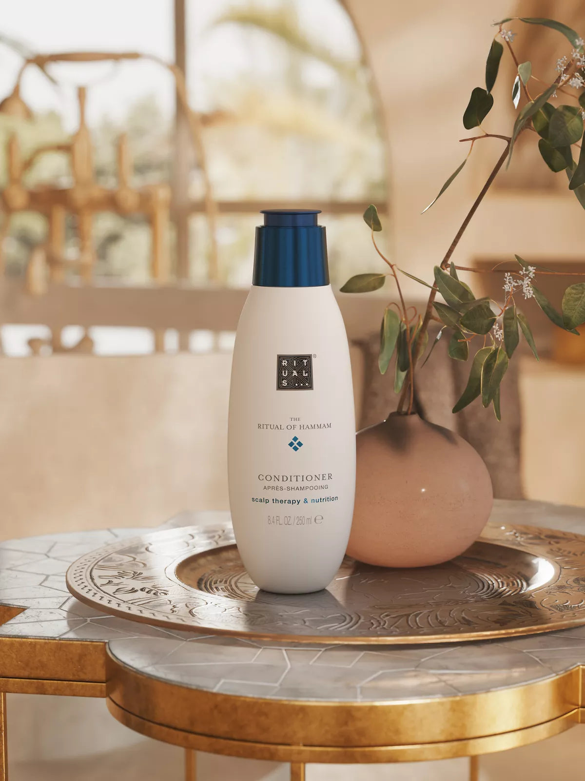 The Ritual of Hammam Conditioner Lifestyle with Product
