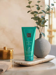 The Ritual of Karma After Sun Ice Shower Gel 200ml Lifestyle with Product