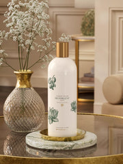 The Ritual of Jing Detergent 1000ml Lifestyle with Product