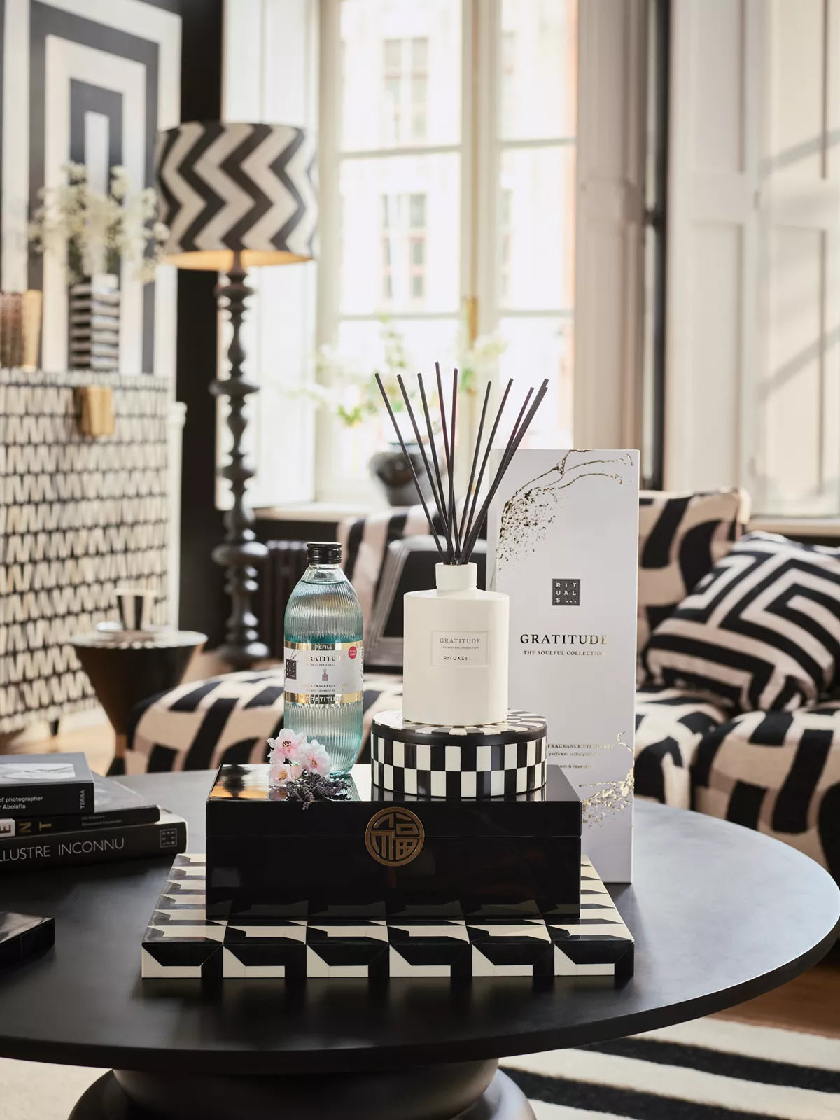 Gratitude - Fragrance Sticks Set Lifestyle with Product