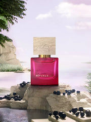 Travel - Ciel Rouge Lifestyle with Product