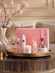 The Ritual of Sakura XL Gift Set 2025 Lifestyle with Closed Pack