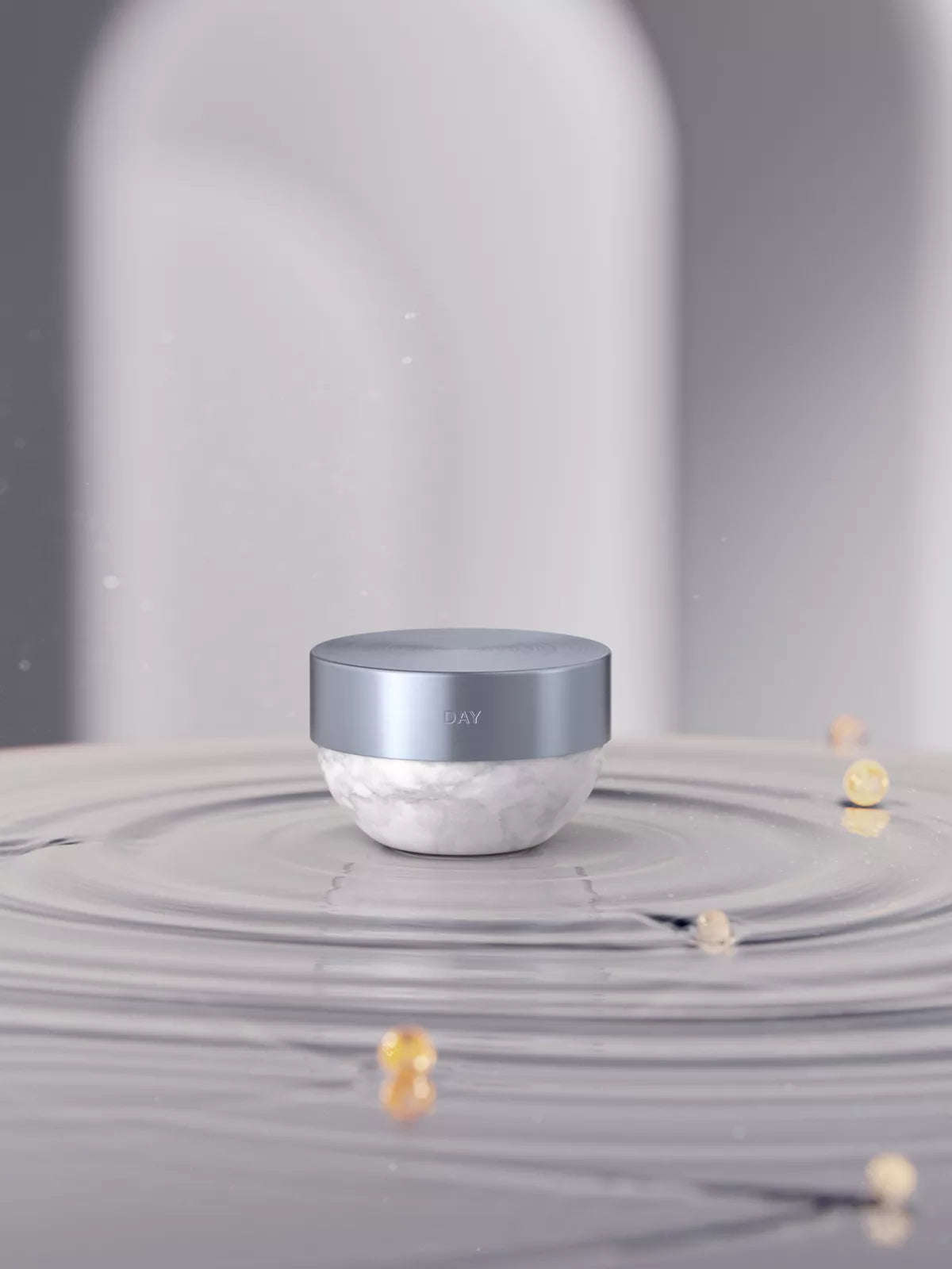 24H Hydrating Gel Cream Lifestyle with Product
