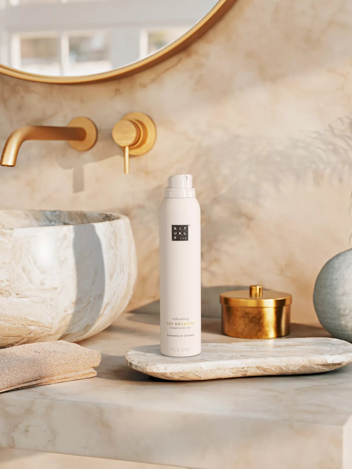 Elixir Collection Refreshing Dry Shampoo Lifestyle with Product