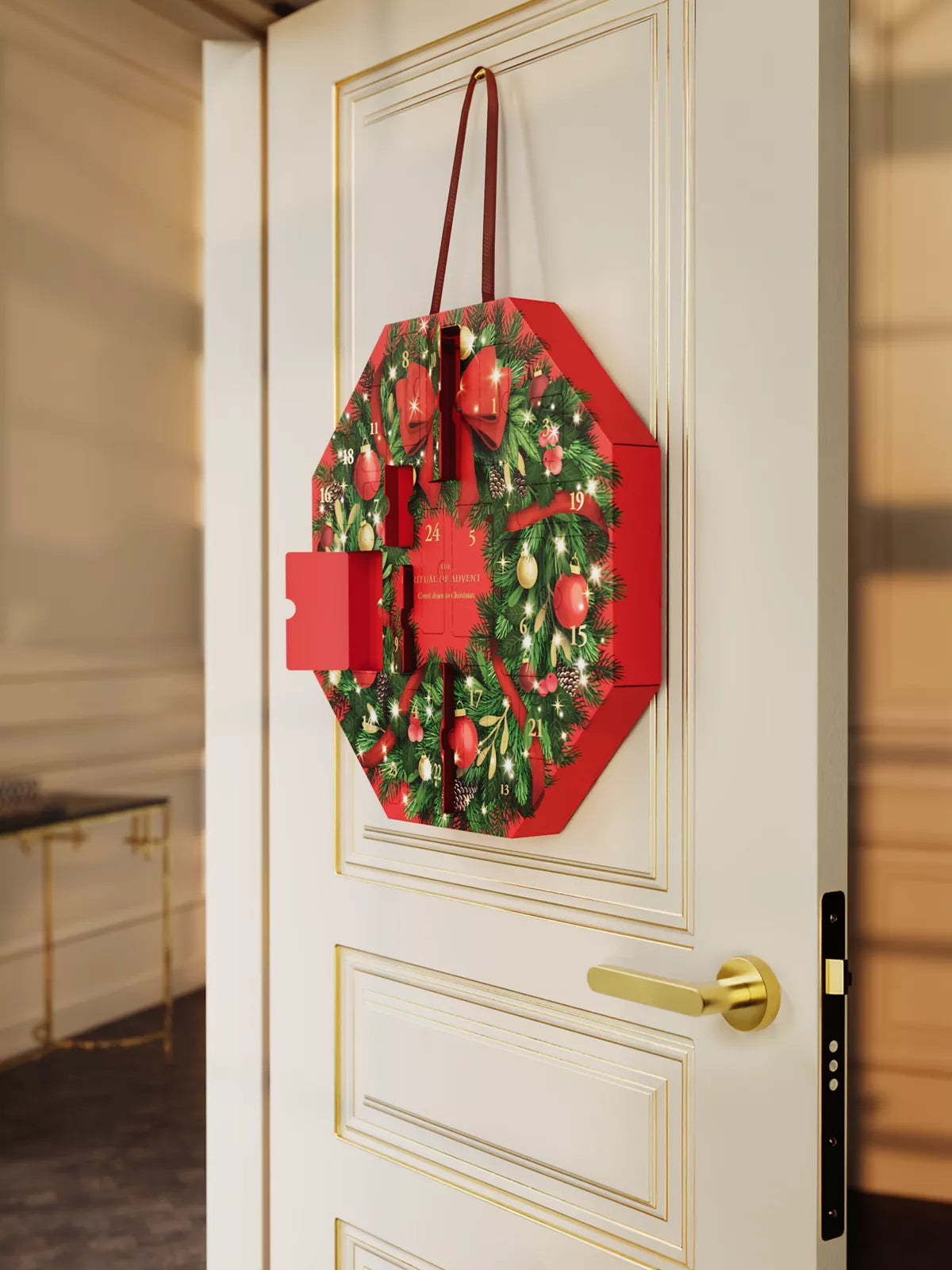 Wreath Advent Calendar Lifestyle with Closed Pack