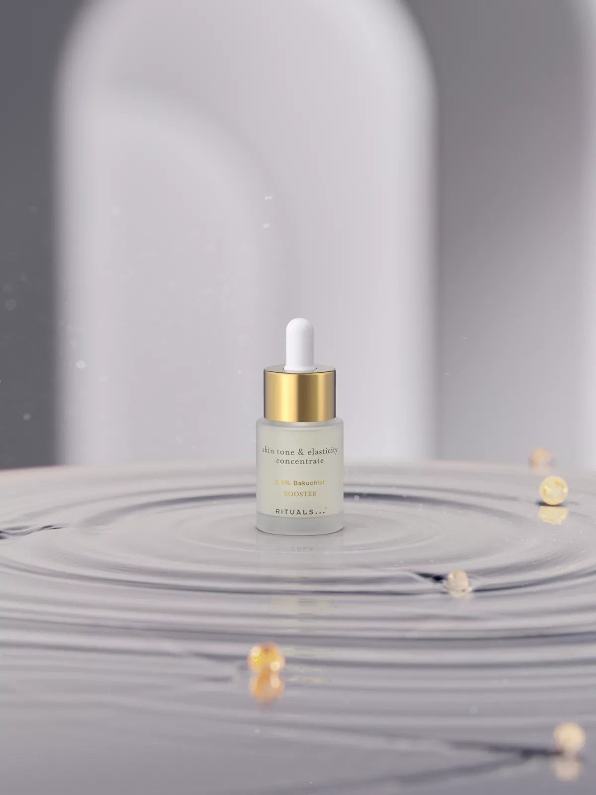 Skin Tone & Elasticity Concentrate Lifestyle with Product