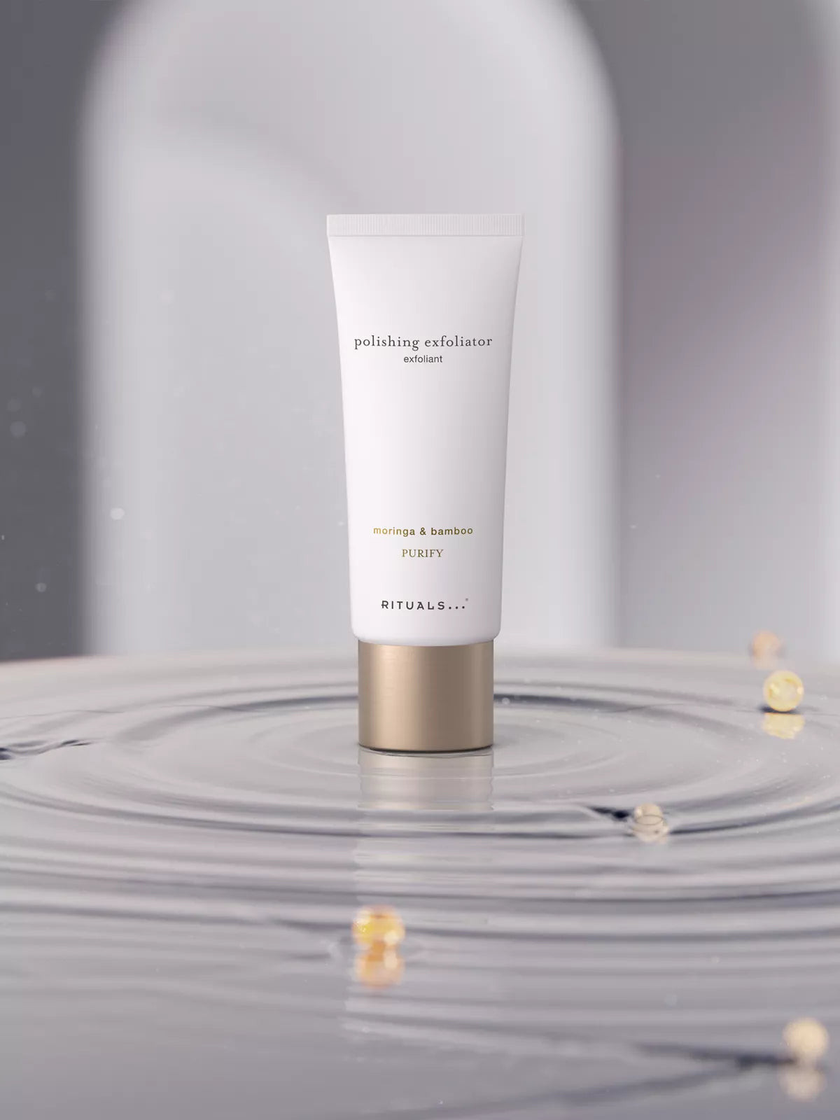 Polishing Exfoliator 75ml Lifestyle with Product