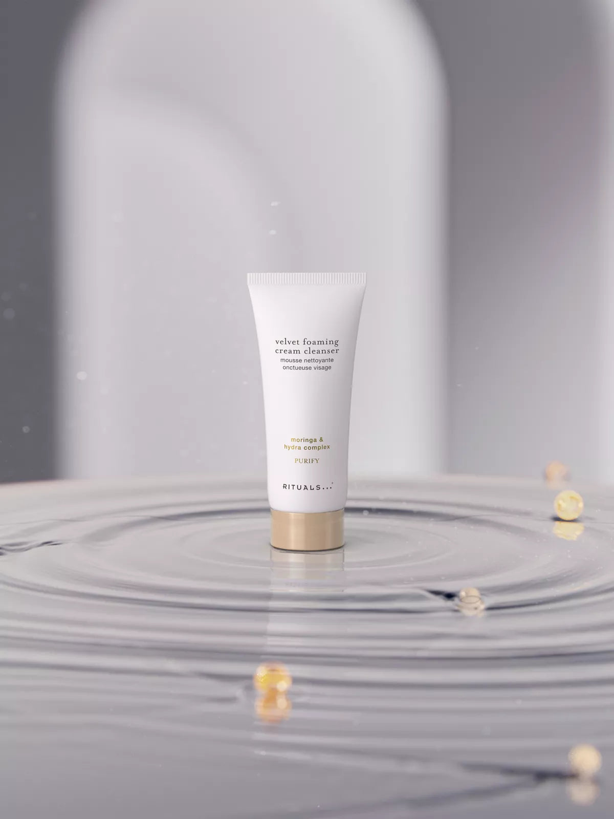 Velvet Foaming Cream Cleanser 30ml Lifestyle with Product