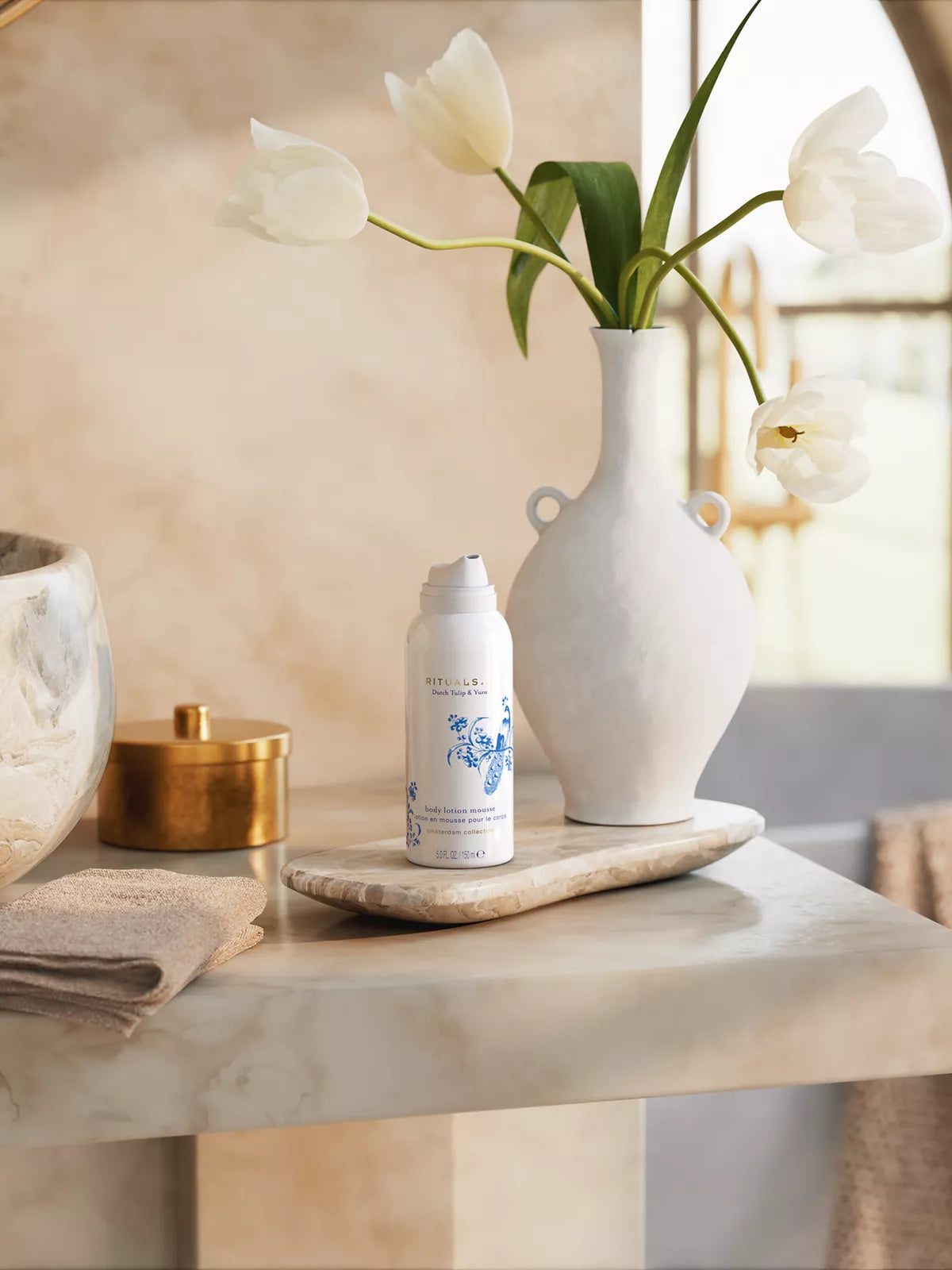 Amsterdam Collection Body Lotion Mousse 150ml Lifestyle with Product